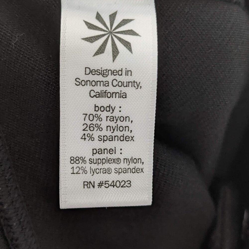 Athleta Black Trailsetter Motion Ankle Zip Ponte Moto Pants With Pockets Size 6 - Picture 8 of 9